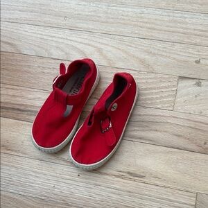Vibrant Red Sneakers with Slip-On Design and Rubber Sole
